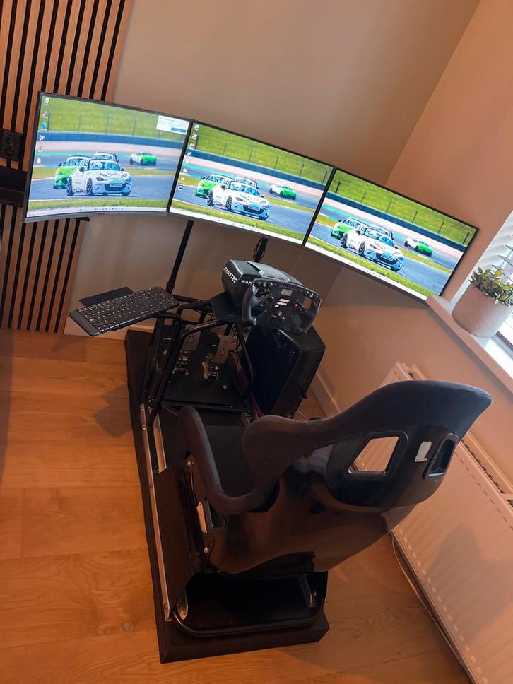 Complete Race Simulator, Spelcomputers en Games, Spelcomputers | Overige, Gebruikt, Ophalen