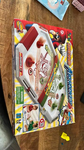 Supermario airhockey beschikbaar voor biedingen