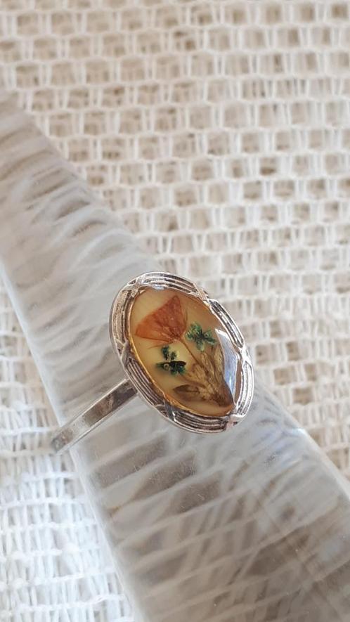 Antiek Ringetje met Droogbloemetjes onder Glas. GRATIS Verz, Sieraden, Tassen en Uiterlijk, Antieke sieraden, Ring, Zilver, Verzenden