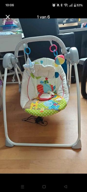 Electrische schommelstoel baby beschikbaar voor biedingen
