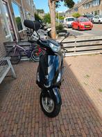 Peugoet v clic, Fietsen en Brommers, Snorfietsen en Snorscooters, Ophalen of Verzenden, Gebruikt, Benzine, Peugeot