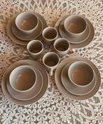 Serviesset 4 personen, Huis en Inrichting, Keuken | Servies, Ophalen of Verzenden, Zo goed als nieuw, Overige stijlen, Bord(en)