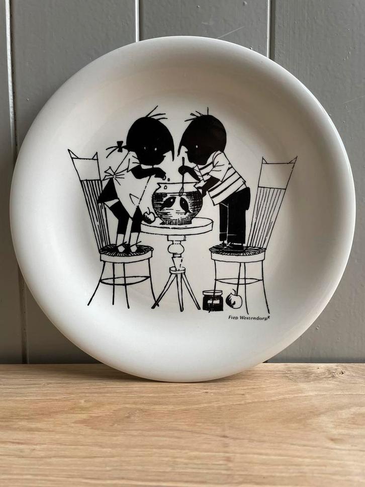 Vintage Jip en Janneke bord Fiep Westendorp icm HEMA 1995, Huis en Inrichting, Keuken | Servies, Zo goed als nieuw, Bord(en), Overige stijlen