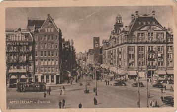 AMSTERDAM Damrak Dam met Bijenkorf 1947 beschikbaar voor biedingen