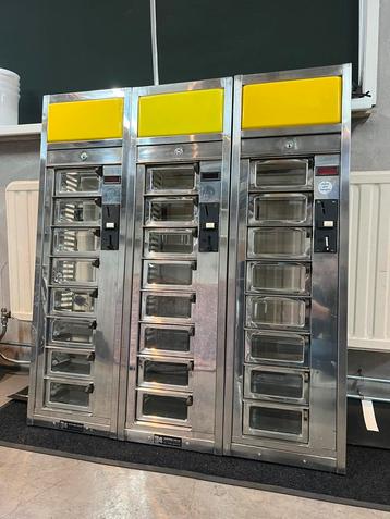 Automatiek snackmuur FEBO loketautomaat trekmuur beschikbaar voor biedingen