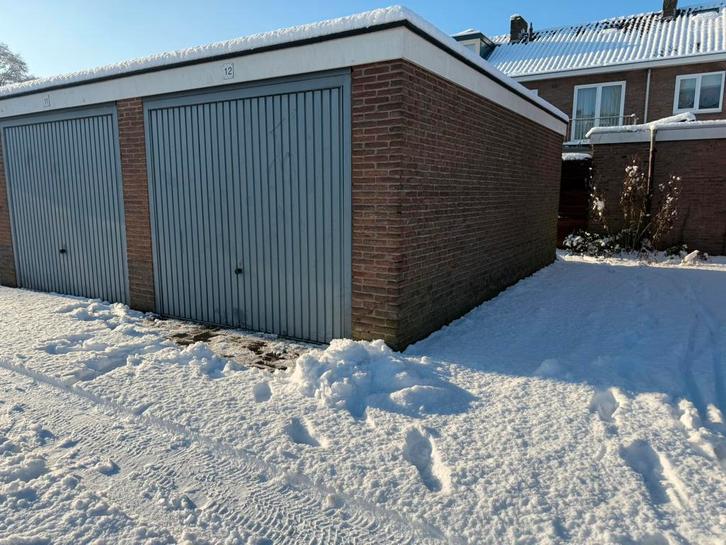 Garagebox/opslagbox Amstelveen Keizer Karel 16m² /36m³, Huizen en Kamers, Garages en Parkeerplaatsen, Amsterdam