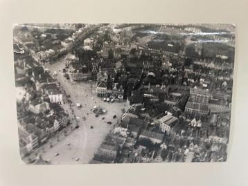 D732 Oude foto Deventer : Luchtfoto Brink Fontein beschikbaar voor biedingen