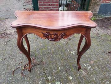 Biedermeier mahonie speeltafel/sidetable met snijwerk. beschikbaar voor biedingen