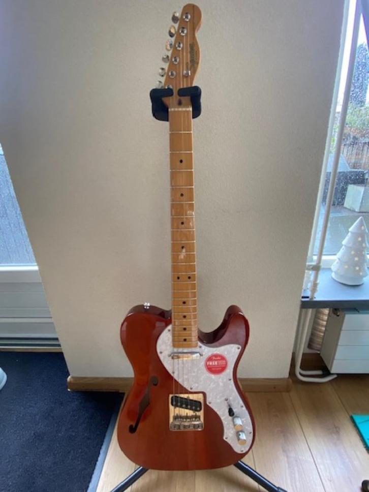 TKA Squier Thinline Telecaster by Fender, Muziek en Instrumenten, Snaarinstrumenten | Gitaren | Elektrisch, Nieuw, Hollow body