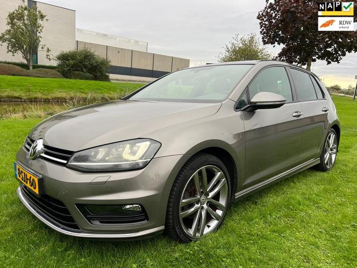 Volkswagen Golf 2013 * 1.4 TSI Highline * AUTOMAAT * LED * P, Auto's, Volkswagen, Bedrijf, Te koop, Golf, ABS, Airbags, Airconditioning