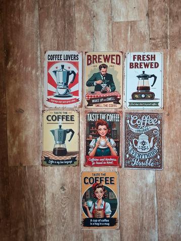 7 Reclameborden Koffie/Coffie - metaal ' 17.50 beschikbaar voor biedingen