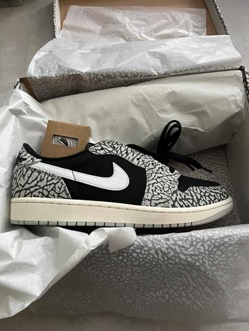 DS Nike Air Jordan 1 Low OG Grey Cement 42.5 9 beschikbaar voor biedingen