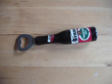 Brand bier opener (nr.1) i.v.v. bierflesje beschikbaar voor biedingen