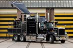 MACK RW713 Showtruck met DJ platform - Unieke blikvanger!, Overige merken, Achterwielaandrijving, Zwart, Zwart