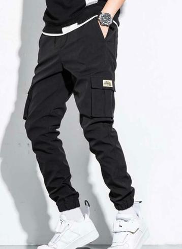 Broek maat S zwart (ophalen of verzenden) beschikbaar voor biedingen