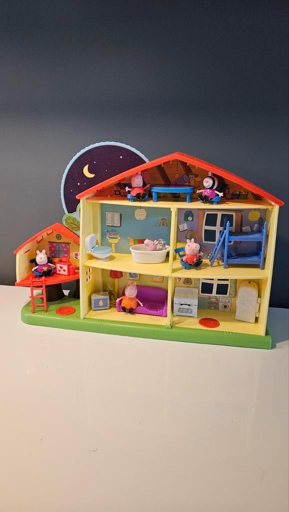 Peppa Big Playhouse met licht & geluid, Kinderen en Baby's, Speelgoed | Poppenhuizen, Zo goed als nieuw, Poppenhuis, Ophalen of Verzenden