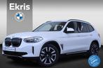 BMW iX3 Executive 80 kWh Stoelverwarming/ Achteruitrijcamera, Gebruikt, Leder en Stof, Te koop, 750 kg