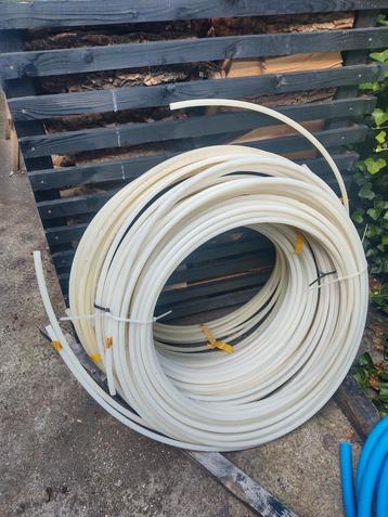 Vloerverwarming 5 lagen slang 16x2.0  beschikbaar voor biedingen