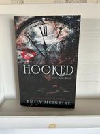 Young Adult boek Hooked Emily McIntire ENG, Ophalen of Verzenden, Nieuw