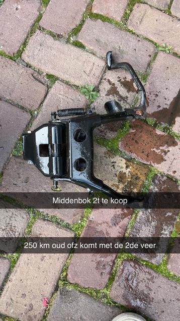 Middenbok 2 takt zip beschikbaar voor biedingen