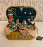 Zeldzame Enesco Deluxe bewegende Kerst muziekdoos met muizen, Ophalen of Verzenden, Zo goed als nieuw