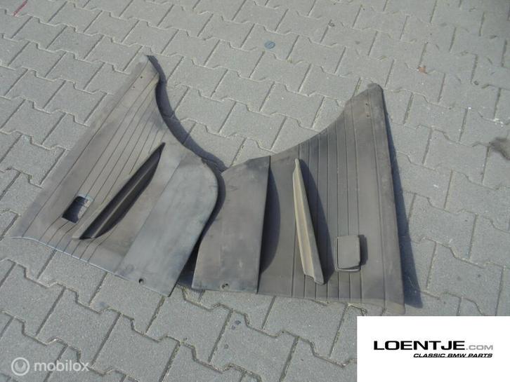 Zijpaneel bekleding BMW 02 touring 1600 1802 2000 2002 tii, Auto-onderdelen, Interieur en Bekleding, BMW, Gebruikt, Ophalen of Verzenden