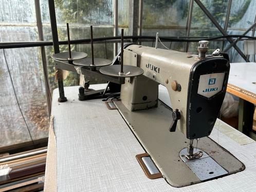 JUKI Industriële Naaimachine, Antiek en Kunst, Antiek | Naaimachines, Ophalen of Verzenden