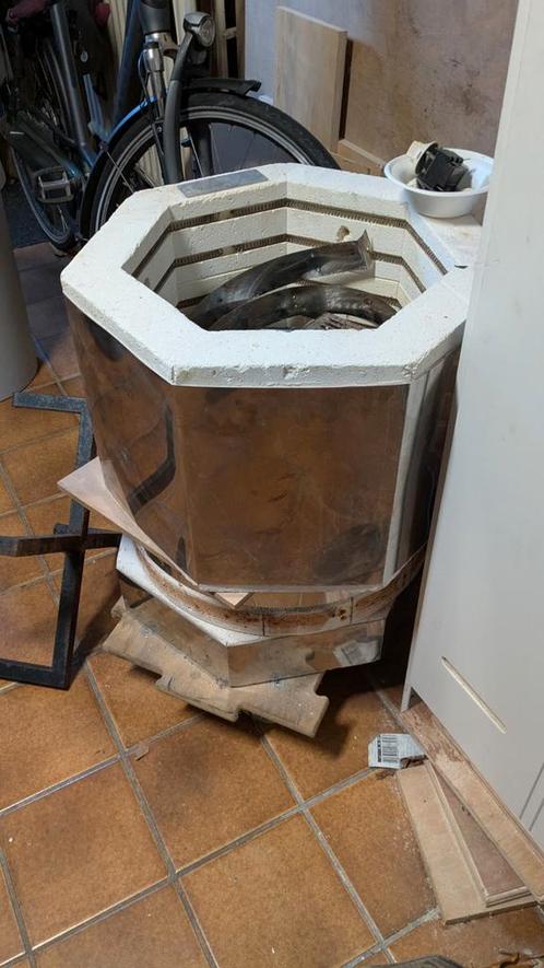 Oude keramiek oven, Hobby en Vrije tijd, Pottenbakken, Gebruikt, Ophalen