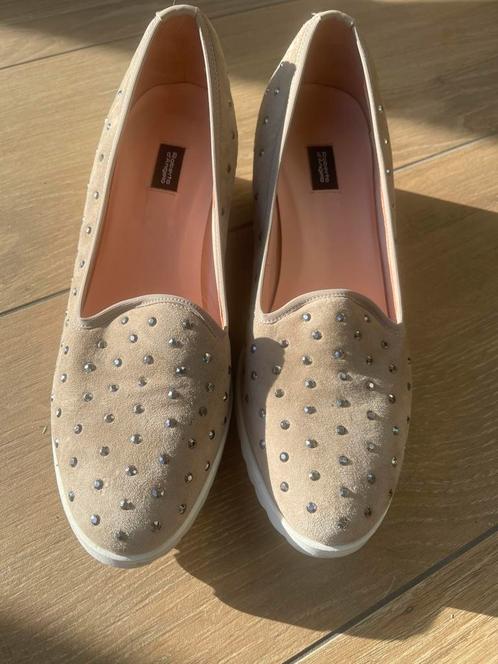 Mooie taupe/beige sleehak, merk Roberto d’Angelo maat 43, Kleding | Dames, Schoenen, Zo goed als nieuw, Instappers, Beige, Ophalen of Verzenden