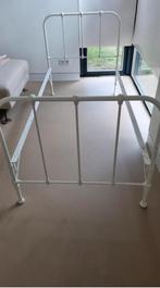 Prachtig antiek bed, ook geschikt als daybed, Huis en Inrichting, Slaapkamer | Bedden, Ophalen, 90 cm, Eenpersoons, Wit