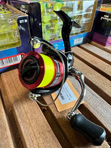 Shimano sienna 2500 met 0.26 nijlon nu voor €26,- beschikbaar voor biedingen