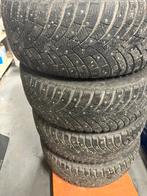 Spikes studded met 18 inch lichtmetalen velgen Volvo, Ophalen, 18 inch, Nieuw, 235 mm