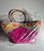 Mooie uzurii tas helemaal nieuw
Nooit gebruikt, Sieraden, Tassen en Uiterlijk, Ophalen of Verzenden