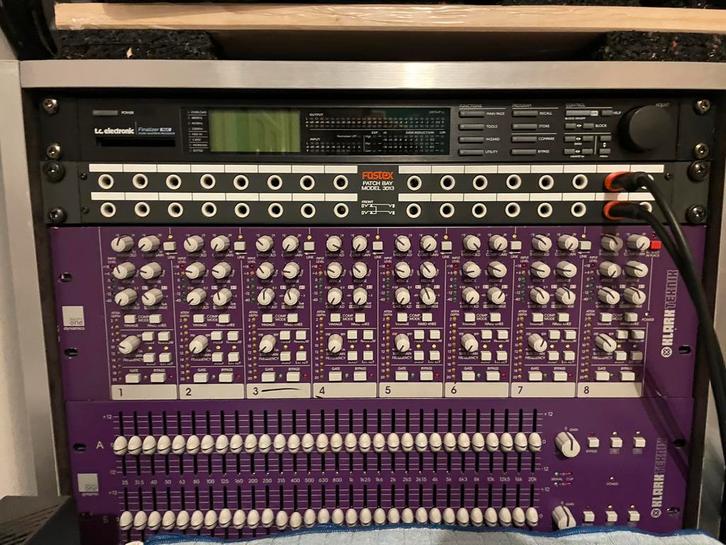 Klark Teknik Square One dynamics processor, Muziek en Instrumenten, Effecten, Zo goed als nieuw, Compressor, Ophalen