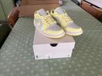 Nike Air Jordan 1 Low Lemonade - 38,5, Wit, Nike, Nieuw, Ophalen of Verzenden