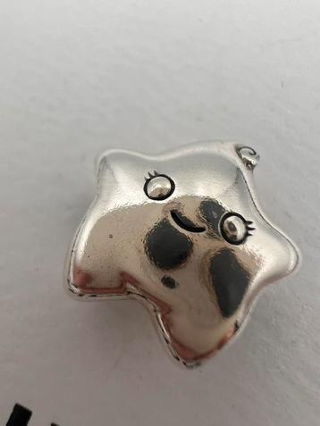 Pandora bedel Zeester beschikbaar voor biedingen