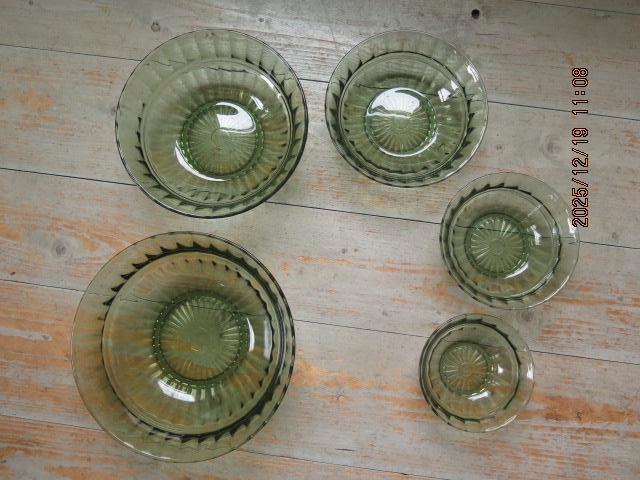 Nest schalen van Andries Copier vijf stuks gaaf, Antiek en Kunst, Antiek | Glas en Kristal, Verzenden