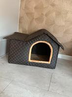 Louis vuitton honden huis, Dieren en Toebehoren, Ophalen of Verzenden, Zo goed als nieuw, Minder dan 65 cm