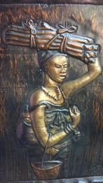 Wanddecoratie ~ Koperen PLAAT in Reliëf ~ Afrikaanse VROUW, Ophalen of Verzenden, Gebruikt