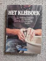 Te koop: Het Kleiboek Luk Versluys, Hobby en Vrije tijd, Overige Hobby en Vrije tijd, Ophalen of Verzenden, Zo goed als nieuw