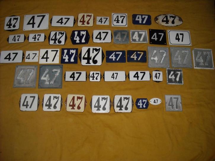 oud emaille huisnummer 47 ook 48 49 50 51 52 53 54 55 56 57, Antiek en Kunst, Antiek | Emaille, Ophalen of Verzenden