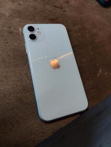 iPhone 11 - Defect beschikbaar voor biedingen