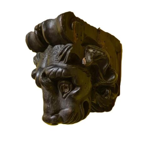 Franse houten snijwerk van een leeuwen kop, 17e/18e eeuw, Antiek en Kunst, Kunst | Beelden en Houtsnijwerken, Ophalen of Verzenden