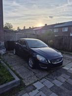 Volvo S60 T5 2.5 benzine AWD Automaat 2013, Auto's, 254 pk, Blauw, S60, Leder