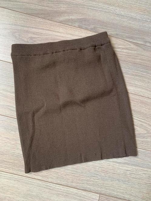 Donkerbruin wollen rokje Agnes b M, Kleding | Dames, Rokken, Gedragen, Maat 38/40 (M), Bruin, Boven de knie, Ophalen of Verzenden