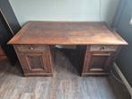 Antiek houten bureau met prachtige details, Antiek en Kunst, Antiek | Meubels | Tafels, Ophalen