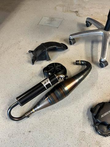 ST-70S Carbon beschikbaar voor biedingen