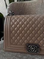 Cc flap bag beige ZEER NETTE STAAT LEDER, Sieraden, Tassen en Uiterlijk, Tassen | Damestassen, Ophalen of Verzenden, Zo goed als nieuw