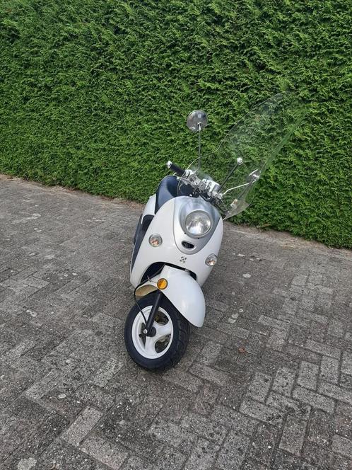 AGM Tulp geel kenteken te koop, Fietsen en Brommers, Snorfietsen en Snorscooters, Zo goed als nieuw, Overige merken, Ophalen