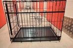 Bench met schuifdeuren voor honden XL., Dieren en Toebehoren, Ophalen of Verzenden, Zo goed als nieuw